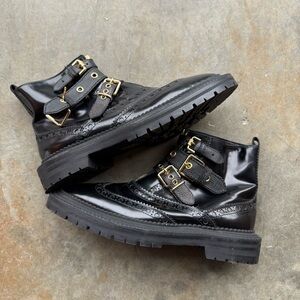 Burberry Everdon Brogue Leather Ankle Boots - Black